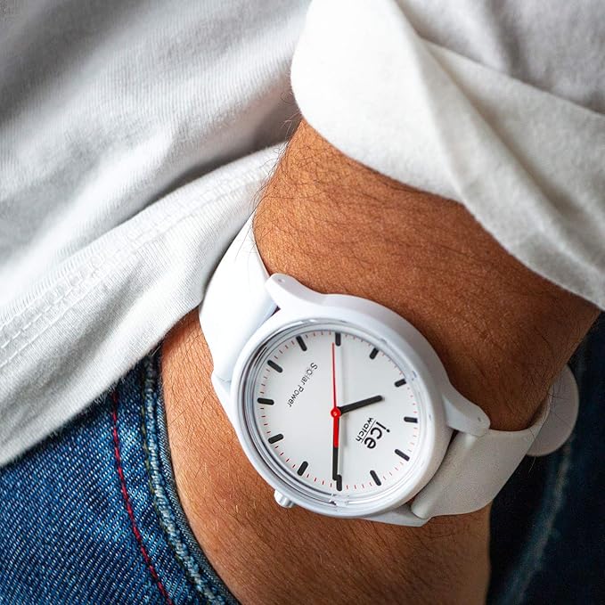 ICE-WATCH - Ice Solar Power Polar - Montre Blanche Mixte avec Bracelet en Silicone - 017761 (Medium)
